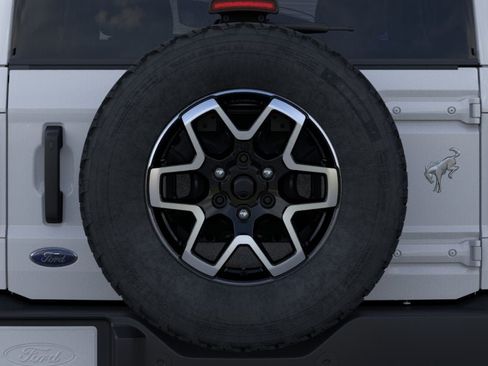 New 2026 Ford Bronco Outer Banks AWD/4WD image 24