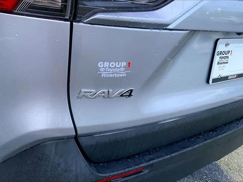 Used 2024 Toyota RAV4 LE FWD image 30