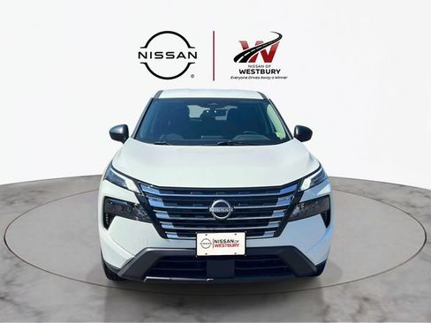 Certified 2025 Nissan Rogue S AWD/4WD image 2