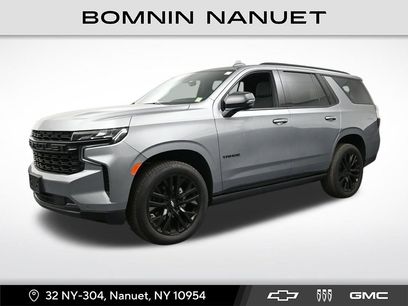 Used 2023 Chevrolet Tahoe Premier w/ Premium Package 2