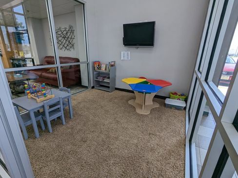 Used 2017 Toyota Corolla iM w/ All-Weather Mat Package image 34