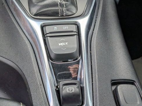Used 2020 Chevrolet Camaro LT RWD image 20