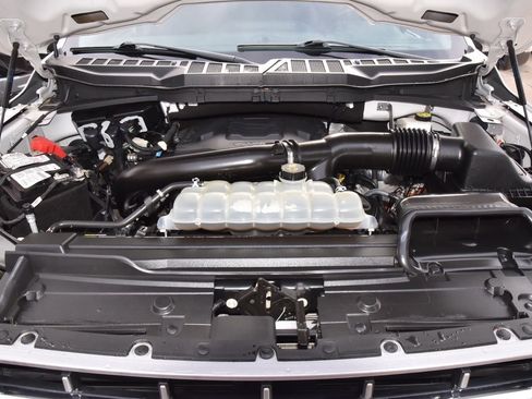 Used 2023 Ford F150 Lariat w/ Equipment Group 502A High image 43