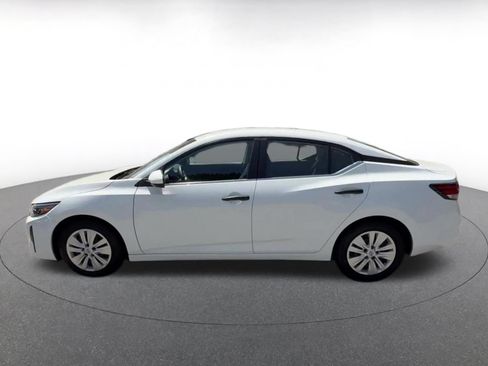 Used 2025 Nissan Sentra S FWD image 8