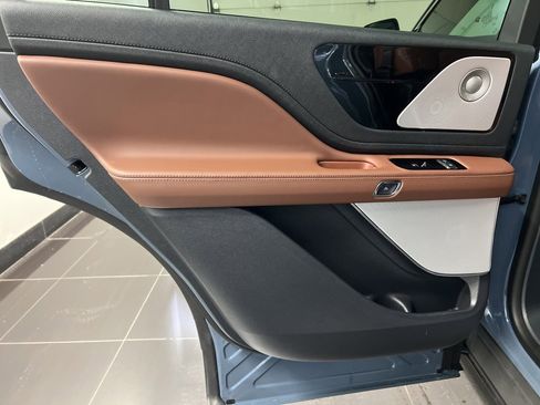 New 2026 Lincoln Aviator Reserve image 34