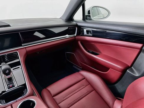 Used 2021 Porsche Panamera 4S AWD/4WD image 26