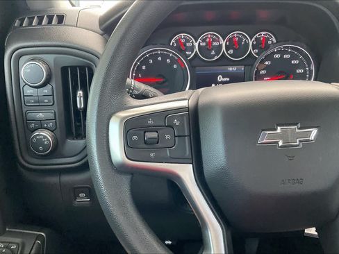 Used 2021 Chevrolet Silverado 1500 Custom Trail Boss w/ Safety Confidence Package AWD/4WD image 22