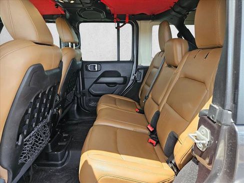 Used 2021 Jeep Wrangler Unlimited Rubicon AWD/4WD image 15