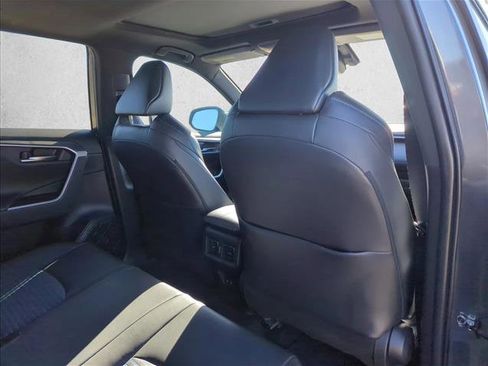Used 2020 Toyota RAV4 XSE image 17