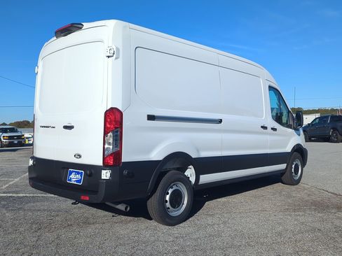 New 2026 Ford Transit 250 XL image 3