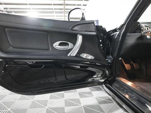 Used 2002 BMW Z8 RWD image 21