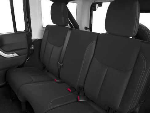 Used 2017 Jeep Wrangler 75th Anniversary image 15