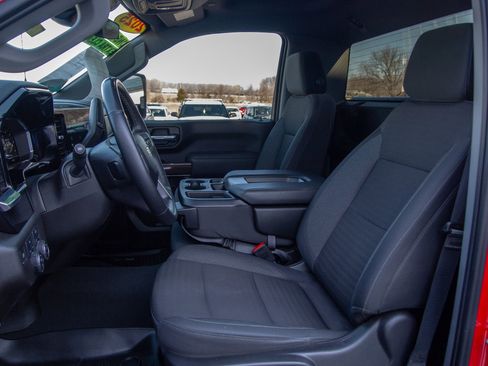 Used 2025 Chevrolet Silverado 2500 LT AWD/4WD image 12