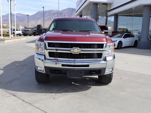 Used 2008 Chevrolet Silverado 2500 LT w/ 1LT Convenience Package image 9