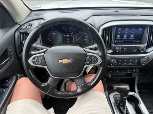 Used 2021 Chevrolet Colorado LT w/ Fleet Safety Package AWD/4WD image 12