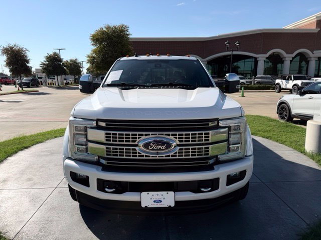 Used 2019 Ford F450 Platinum w/ Platinum Ultimate Package AWD/4WD image 2