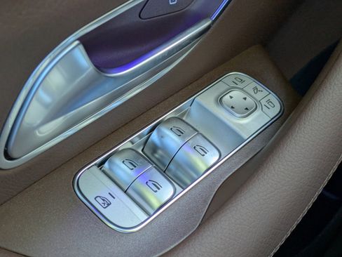 New 2026 Mercedes-Benz GLS 450 4MATIC image 31