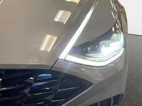 Used 2023 Hyundai Sonata SEL w/ Cargo Package image 10