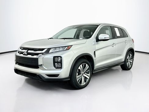 Used 2024 Mitsubishi Outlander Sport AWD image 3