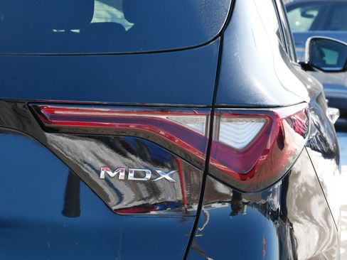 Used 2026 Acura MDX SH-AWD image 17