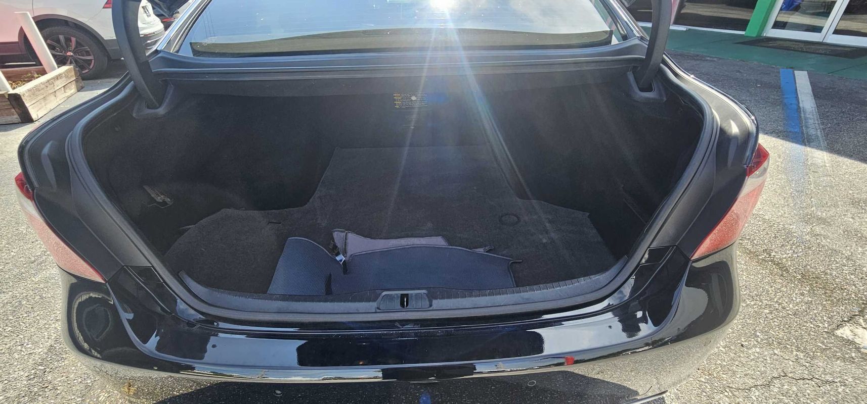 Used 2008 Lexus LS 460 RWD image 23