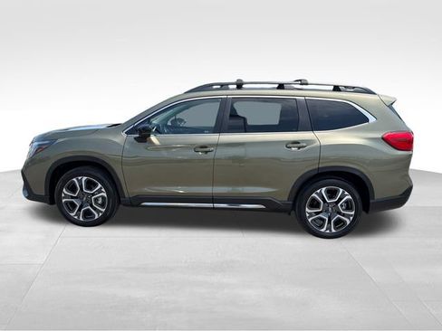 Certified 2026 Subaru Ascent Limited AWD/4WD image 4