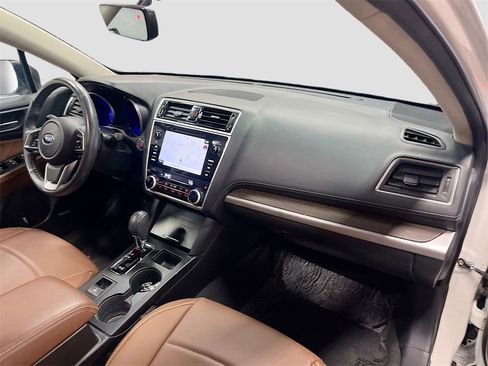 Used 2019 Subaru Outback 3.6R Touring w/ Popular Package #3A image 30