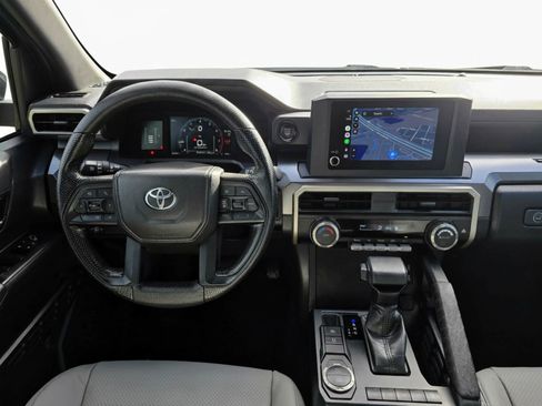 Used 2025 Toyota Tacoma SR5 RWD image 12