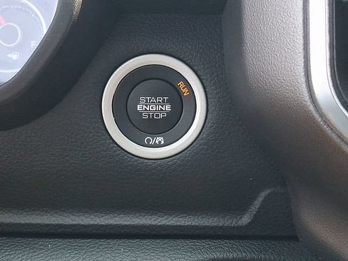 Used 2019 RAM 1500 Big Horn AWD/4WD image 30