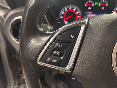 Used 2023 Chevrolet Camaro LT image 14