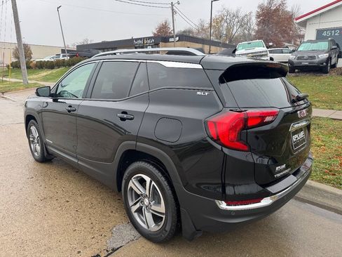 Used 2020 GMC Terrain SLT w/ Preferred Package AWD/4WD image 3