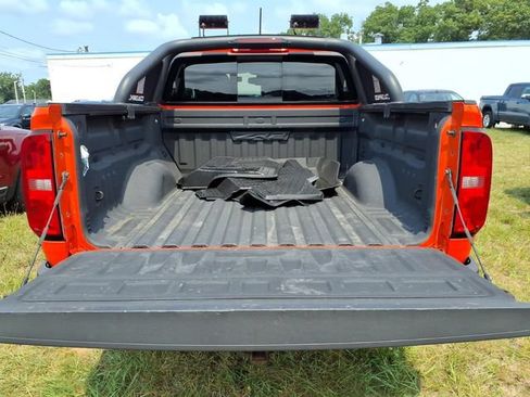 Used 2019 Chevrolet Colorado ZR2 AWD/4WD image 6
