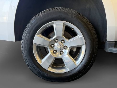 Used 2019 Chevrolet Tahoe LT RWD image 10