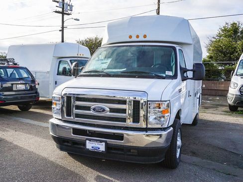 New 2025 Ford E-350 and Econoline 350 Super Duty w/ Power Equipment Group image 3