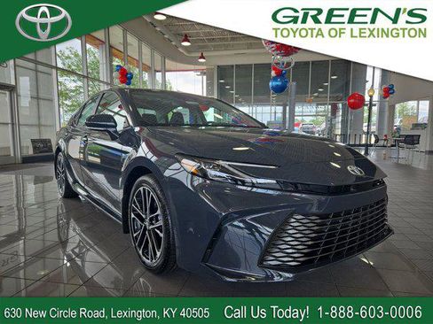 Certified 2025 Toyota Camry XLE image 1