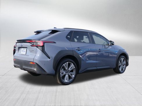 Used 2024 Subaru Solterra Limited w/ Limited Package image 3