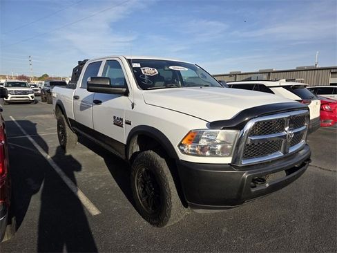 Used 2015 RAM 2500 Tradesman w/ Protection Group image 3