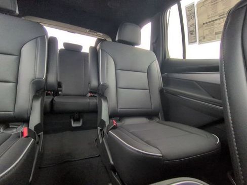 New 2026 Buick Enclave Preferred image 6