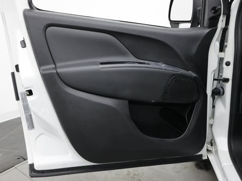 Used 2022 RAM ProMaster City Tradesman FWD image 14