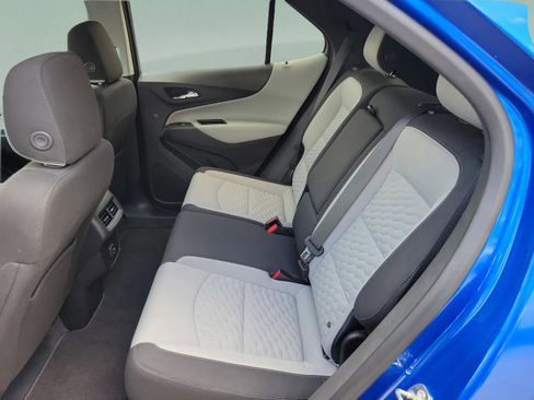 Used 2019 Chevrolet Equinox LS w/ LS Convenience Package FWD image 13
