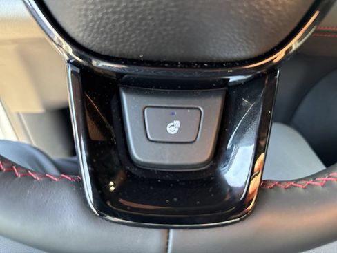 Used 2026 Honda Pilot Black Edition image 25