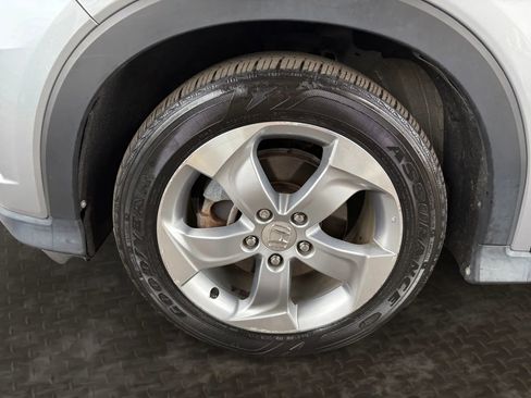 Used 2017 Honda HR-V EX image 37