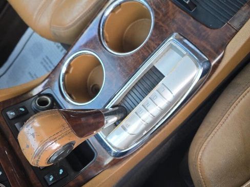 Used 2017 Buick Enclave Leather image 24