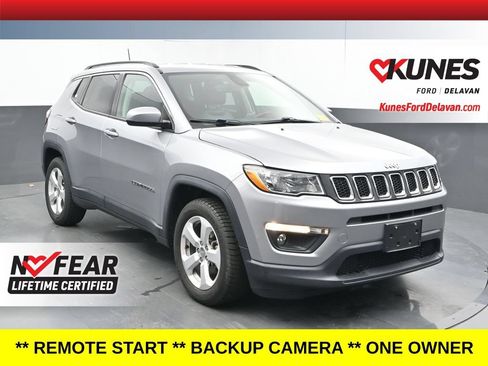 Used 2018 Jeep Compass Latitude w/ Popular Equipment Group FWD image 1