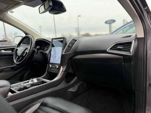 Certified 2024 Ford Edge SEL image 15