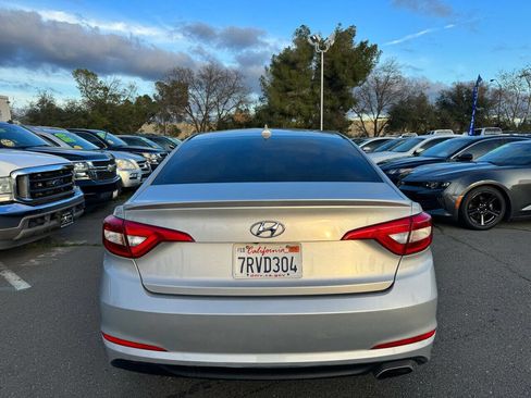Used 2016 Hyundai Sonata SE image 10