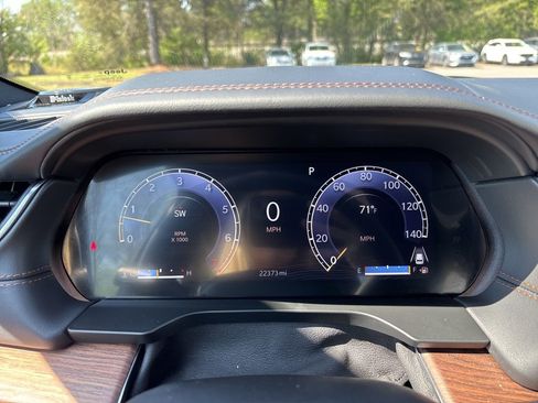 Used 2023 Jeep Grand Cherokee L Summit w/ High Altitude Package AWD/4WD image 16