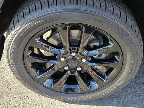 Used 2021 Jeep Grand Cherokee Laredo X RWD image 12