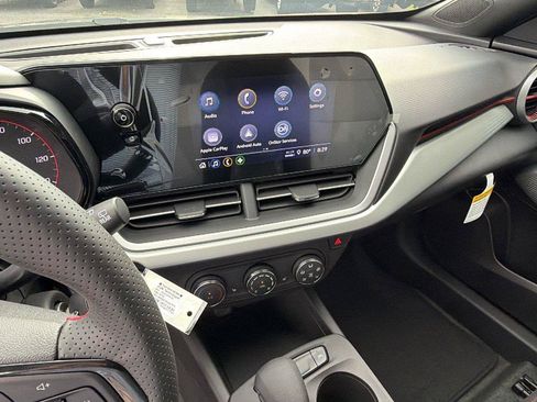 New 2026 Chevrolet Trax RS w/ Sunroof Package FWD image 26