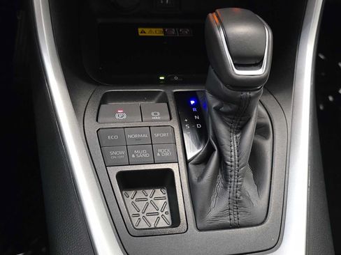 Certified 2025 Toyota RAV4 XLE Premium w/ Weather Package AWD/4WD image 17